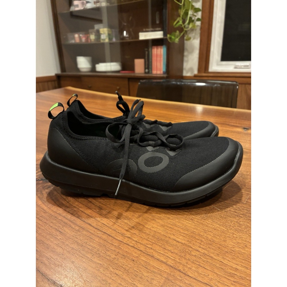 Men's OOFOS OOMG Sport LS Black 12. NWOB.